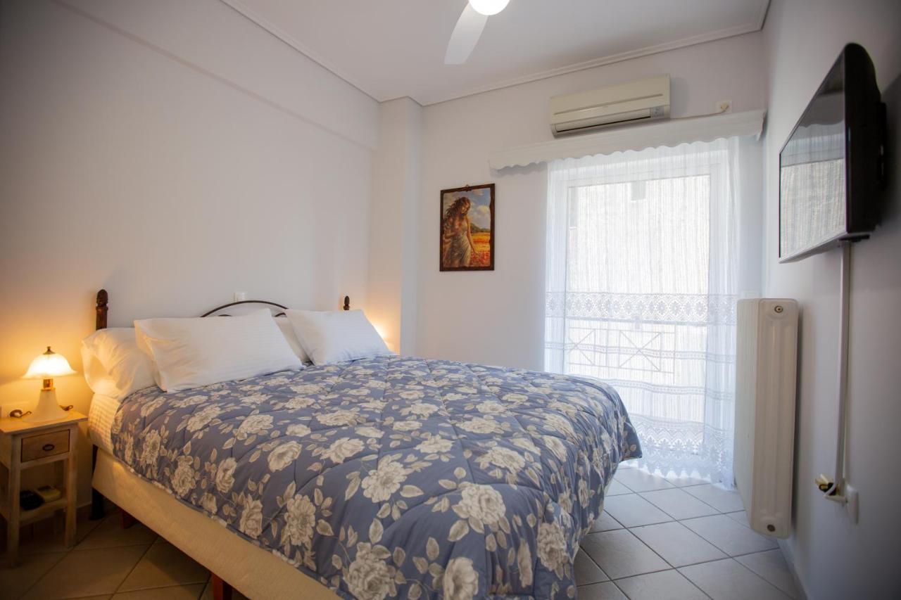 Poly'S Charming Home - City Center & Near The Beach 2Bedroom Apartment Nafpaktos Eksteriør billede