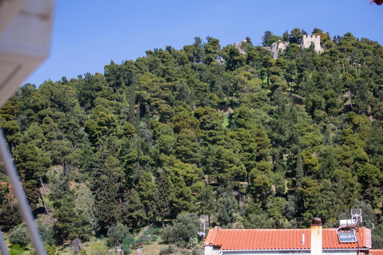 Poly'S Charming Home - City Center & Near The Beach 2Bedroom Apartment Nafpaktos Eksteriør billede